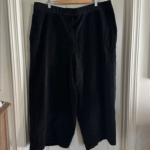 Pamut Apparel Frankie Wide Leg Corduroy Pants - Picture 4 of 6